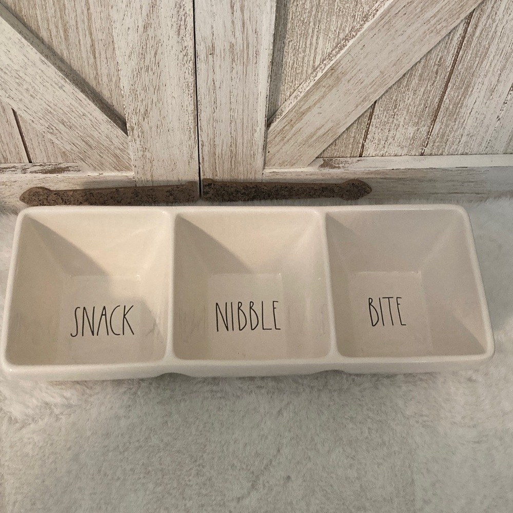 Rae Dunn Snack, Nibble and Bite Divided Tray